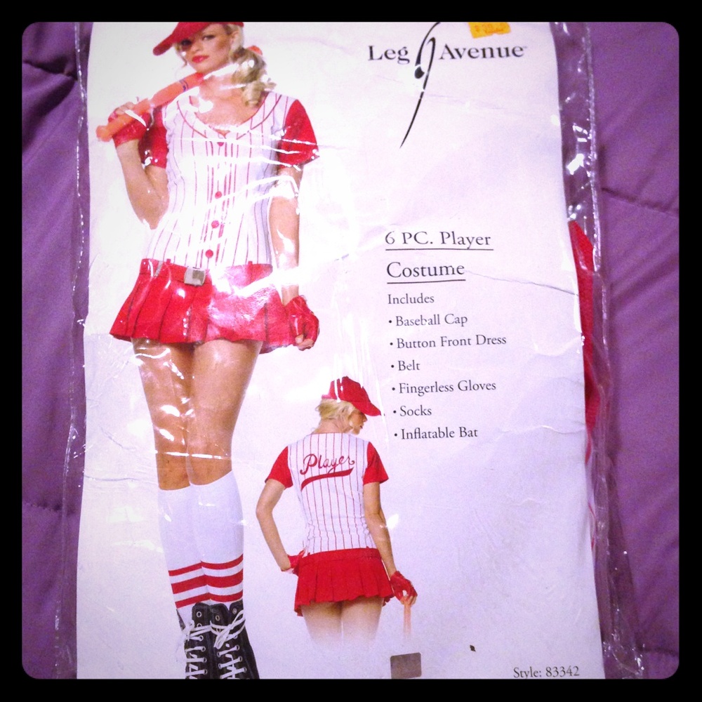 COPY - Baseball/Softball Player Women’s Halloween Costume